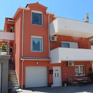  Apartament Grmaca