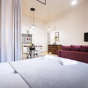 https://erkelh.inbudapesthotels.com