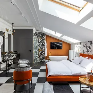 https://mostowa-6-fragola-apartments.krakowhotelspoland.com