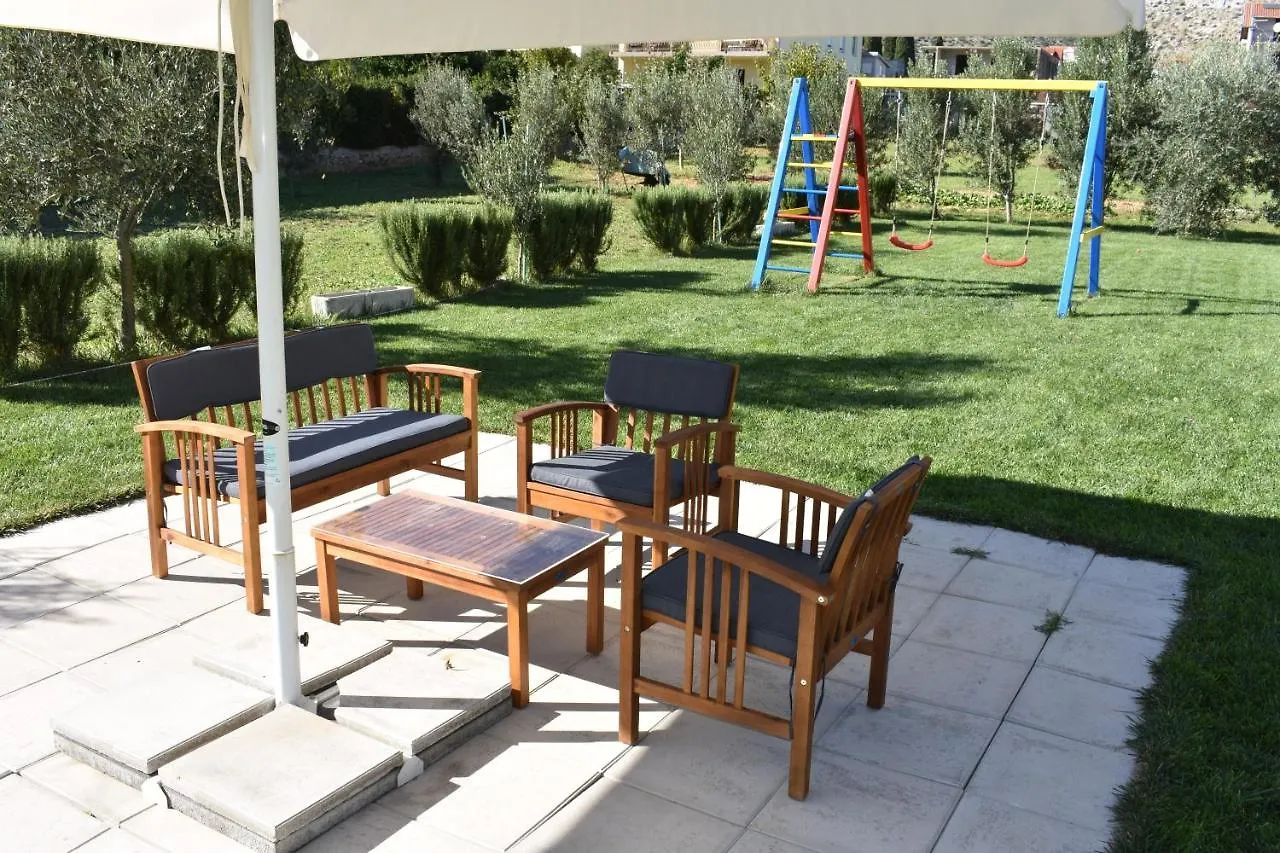 Apartments Svilan Trogir