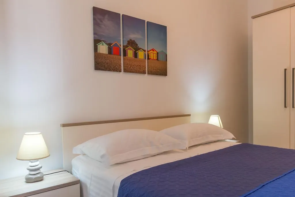 Apartments Svilan Trogir